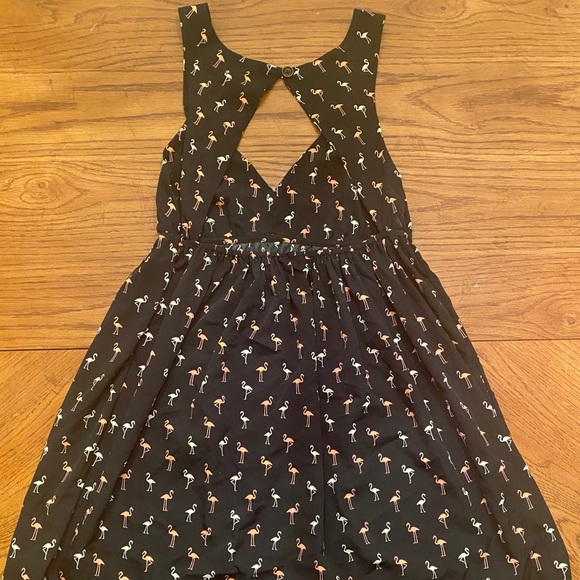 Sun dress with flamingo print. - Picture 3 of 4